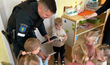 ,,Varpelių“ grupė – ,,Kartu su šeima“