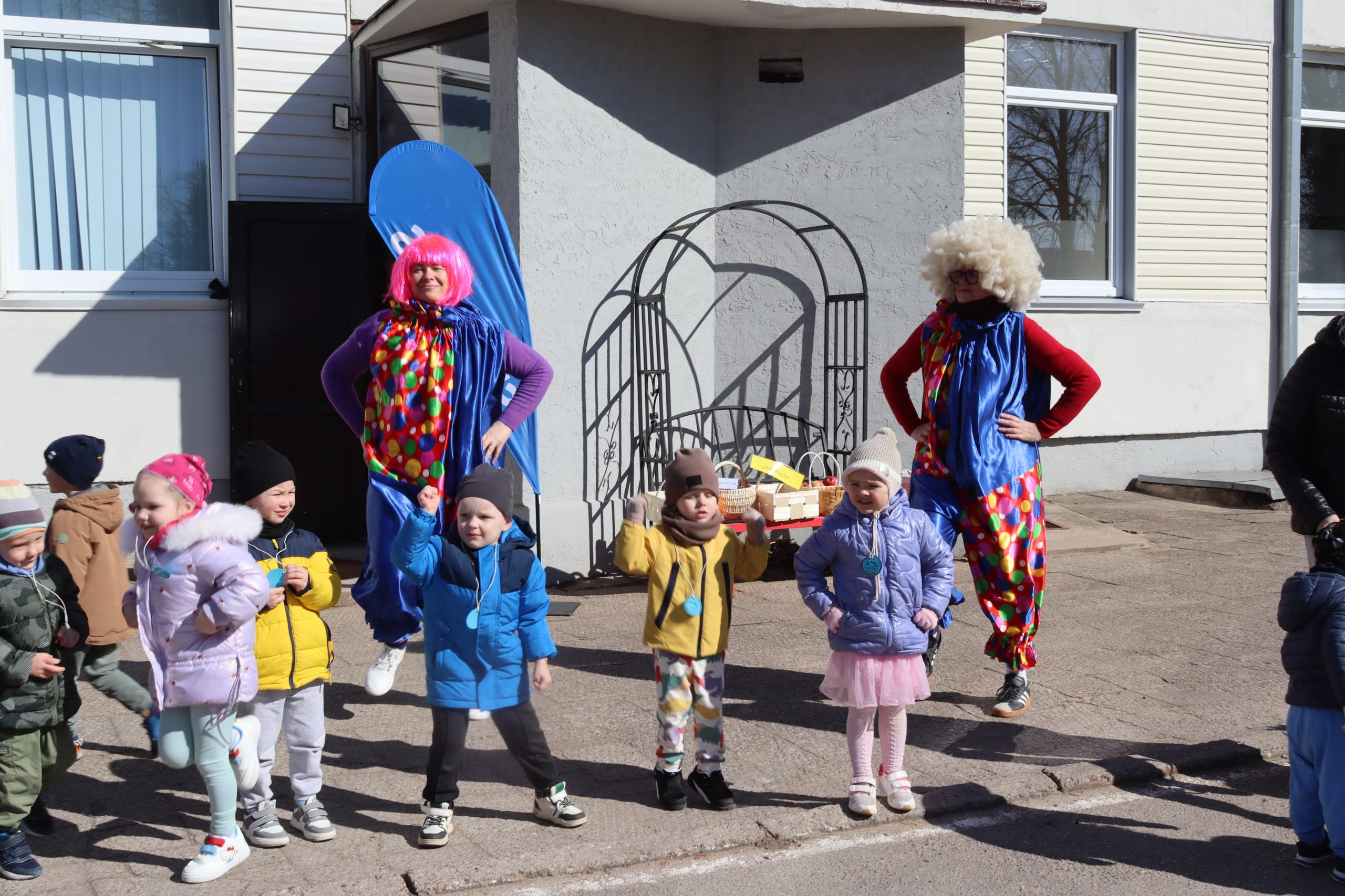 „Spalvotų burbulų fiesta”